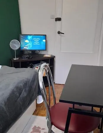 Rondo Rataje - Ekonomia I Komfort! بيت ضيافة *