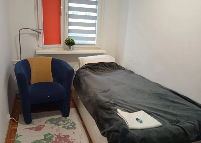 Rondo Rataje - Ekonomia I Komfort! بيت ضيافة بوزنان